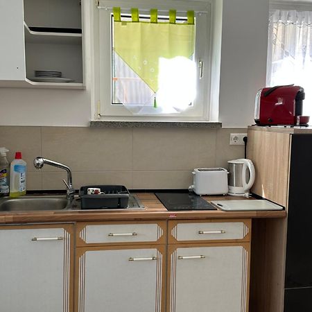 Ein Zimmer Wohnung Am Markt Oelsnitz  Luaran gambar